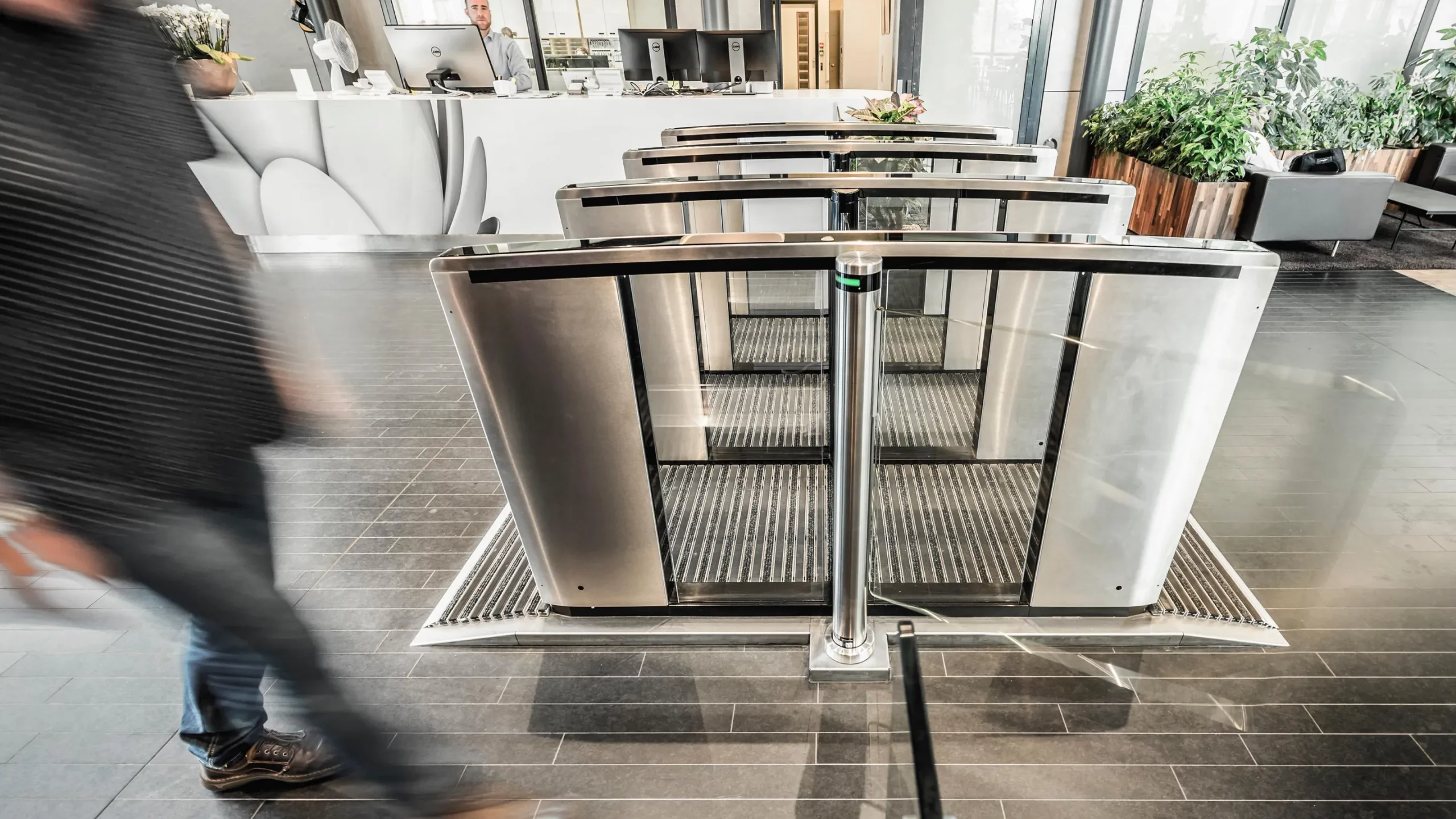 Winglock Swing Speed Gate 1 Winglock turnike kapı